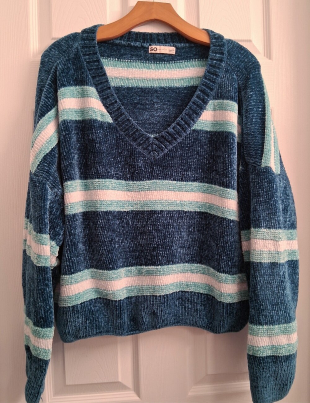 SO Striped Cropped Chenille Sweater Juniors XL